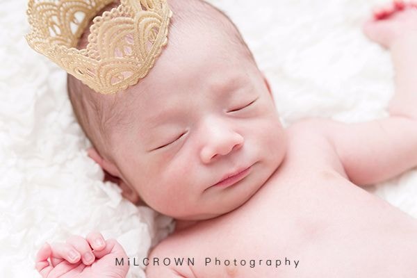 ニューボーンフォト　ミルクラウン　出張撮影